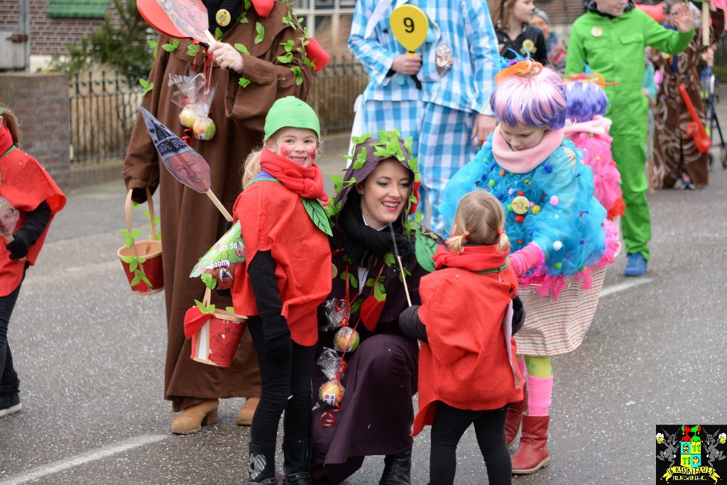 ../Images/Kinderoptocht 2017 045.jpg